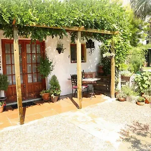 Bed & Breakfast River Ebro Holidays, Tivenys